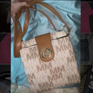 mkf crossbody bag .